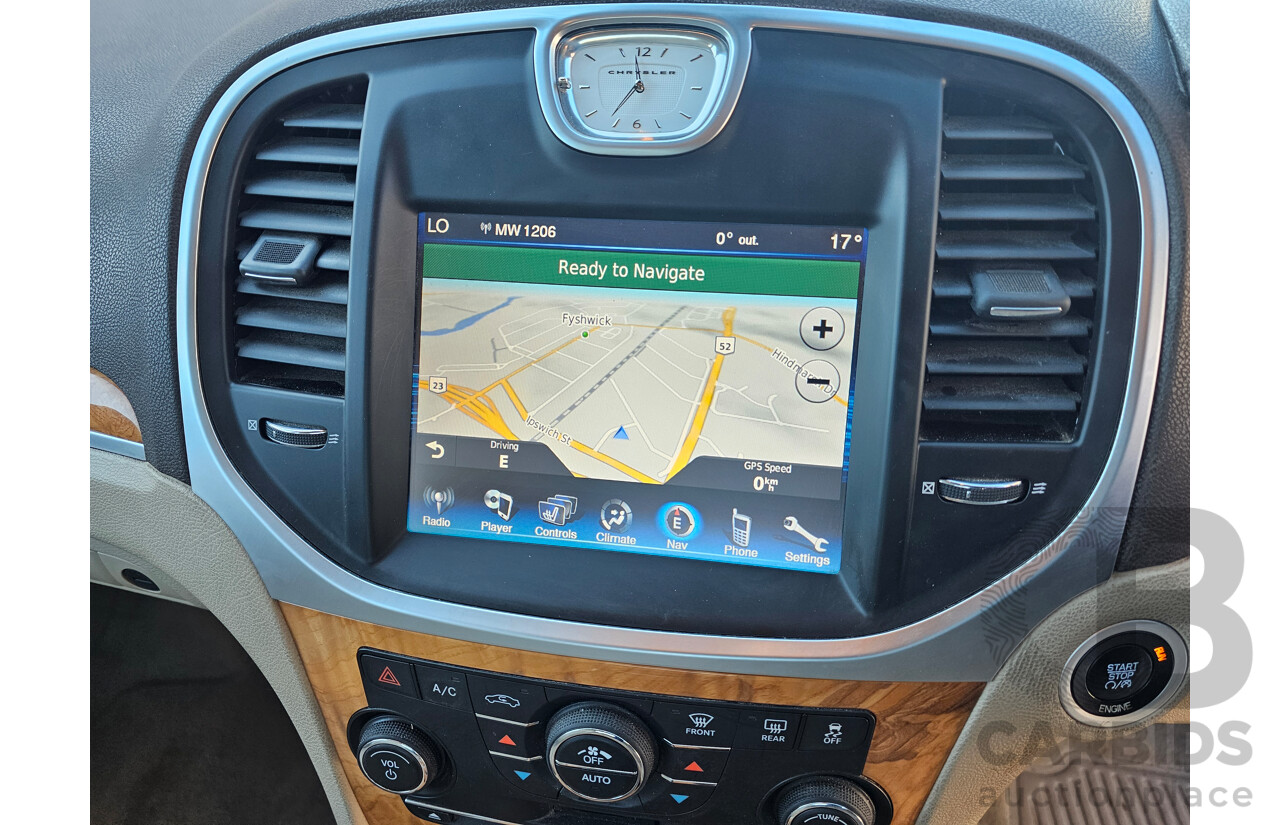 7/2013 Chrysler 300 C MY12 4d Sedan Blue 3.0L