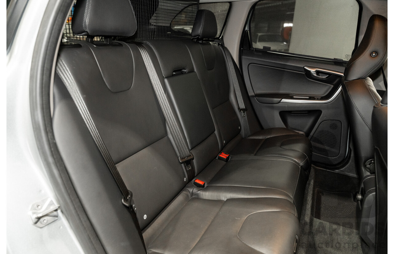 1/2015 Volvo XC60 T6 Luxury (AWD) DZ MY15 4d Bright Silver Metallic Turbo 3.0L