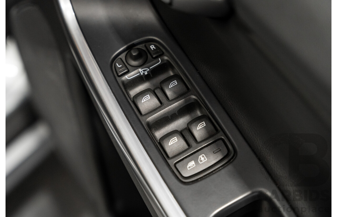 1/2015 Volvo XC60 T6 Luxury (AWD) DZ MY15 4d Bright Silver Metallic Turbo 3.0L