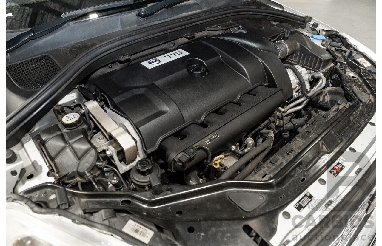 1/2015 Volvo XC60 T6 Luxury (AWD) DZ MY15 4d Bright Silver Metallic Turbo 3.0L