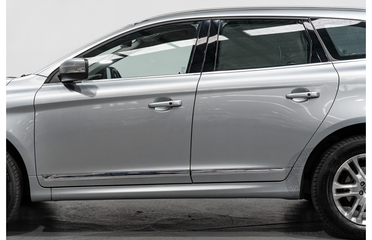 1/2015 Volvo XC60 T6 Luxury (AWD) DZ MY15 4d Bright Silver Metallic Turbo 3.0L