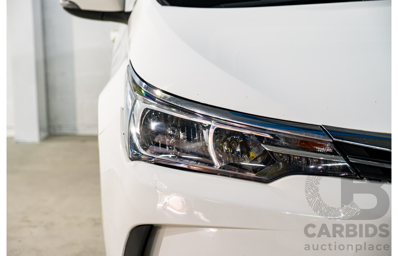 10/2017 Toyota Corolla Ascent ZRE172R 4d Sedan White 1.8L
