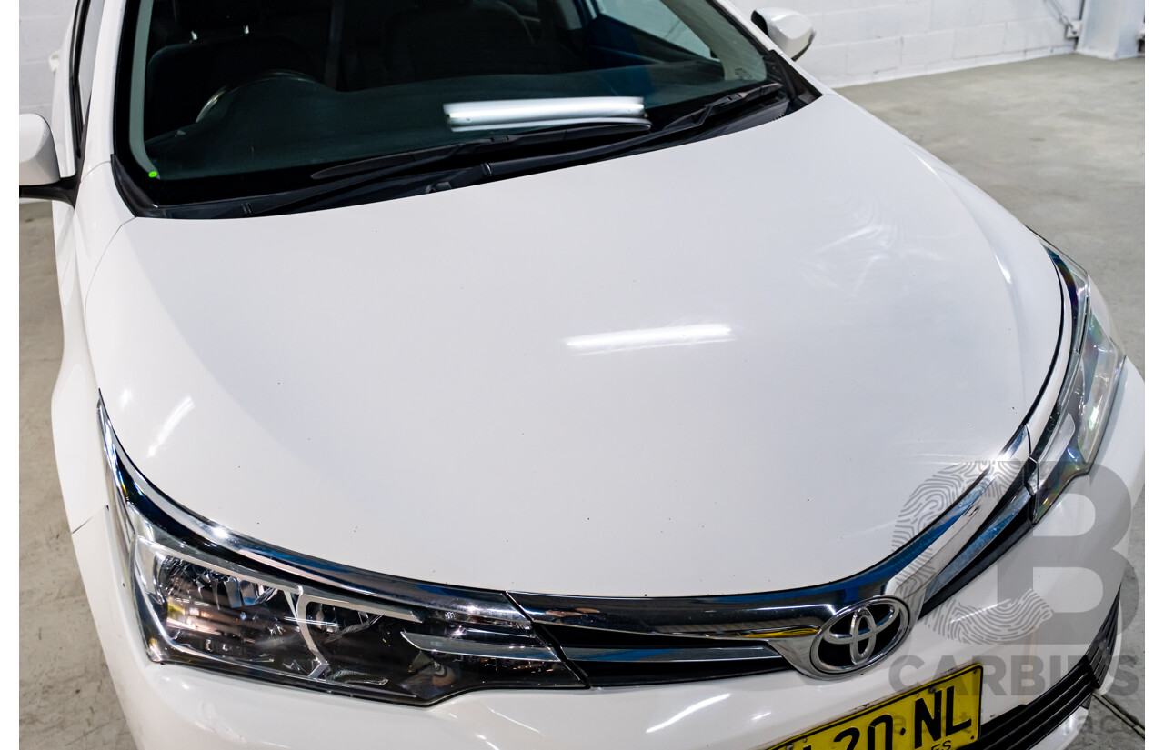 10/2017 Toyota Corolla Ascent ZRE172R 4d Sedan White 1.8L