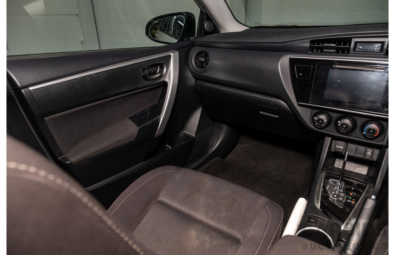 10/2017 Toyota Corolla Ascent ZRE172R 4d Sedan White 1.8L