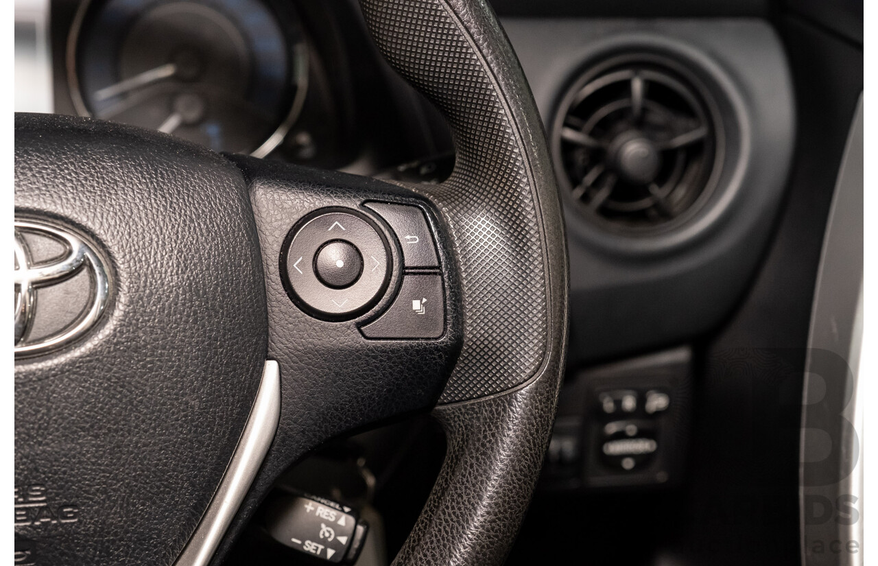 10/2017 Toyota Corolla Ascent ZRE172R 4d Sedan White 1.8L