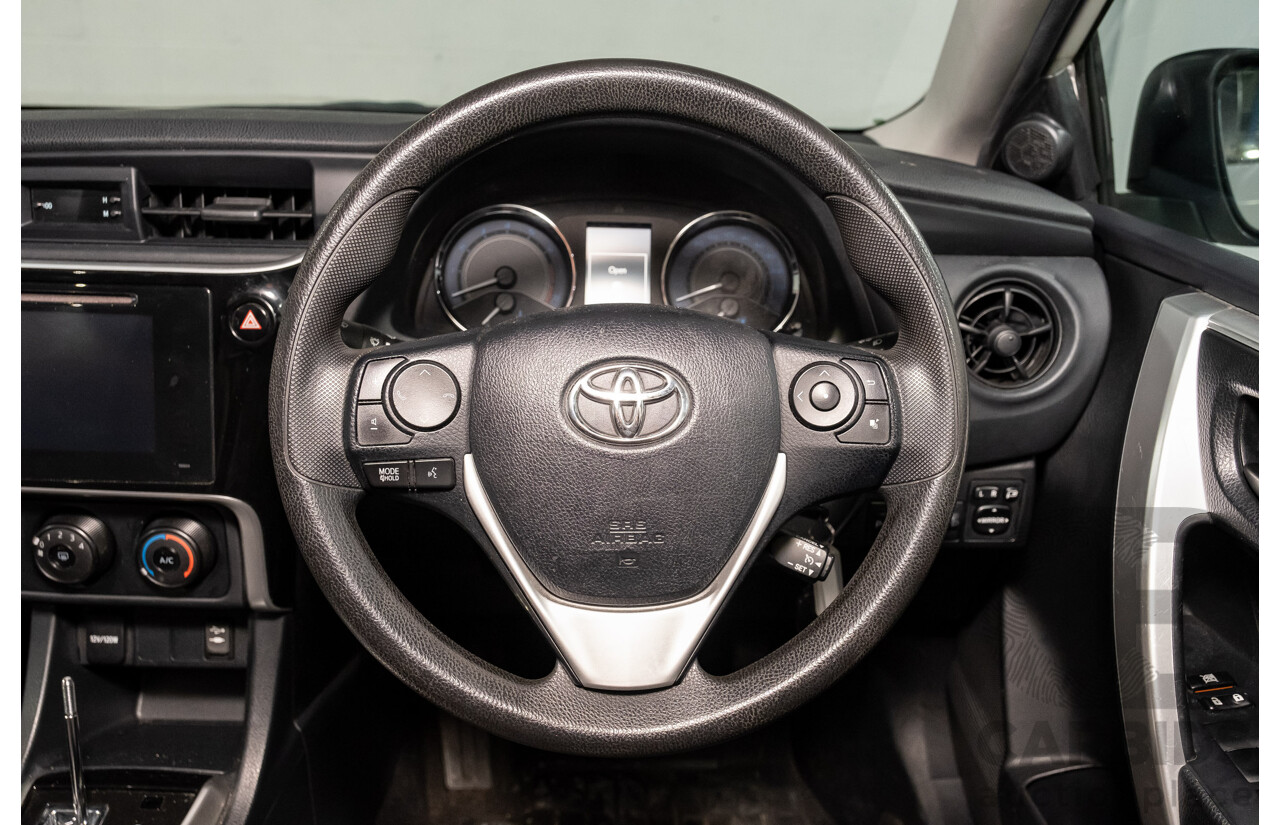 10/2017 Toyota Corolla Ascent ZRE172R 4d Sedan White 1.8L