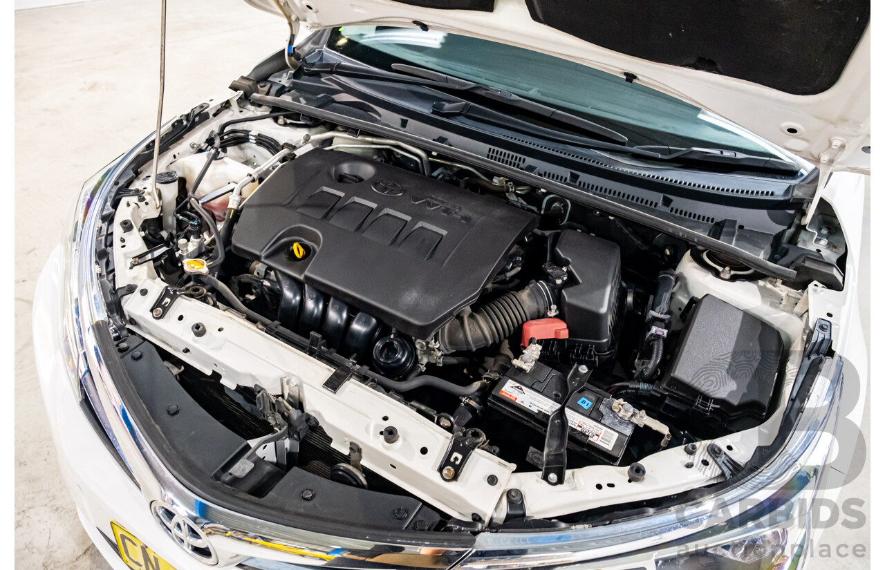 10/2017 Toyota Corolla Ascent ZRE172R 4d Sedan White 1.8L