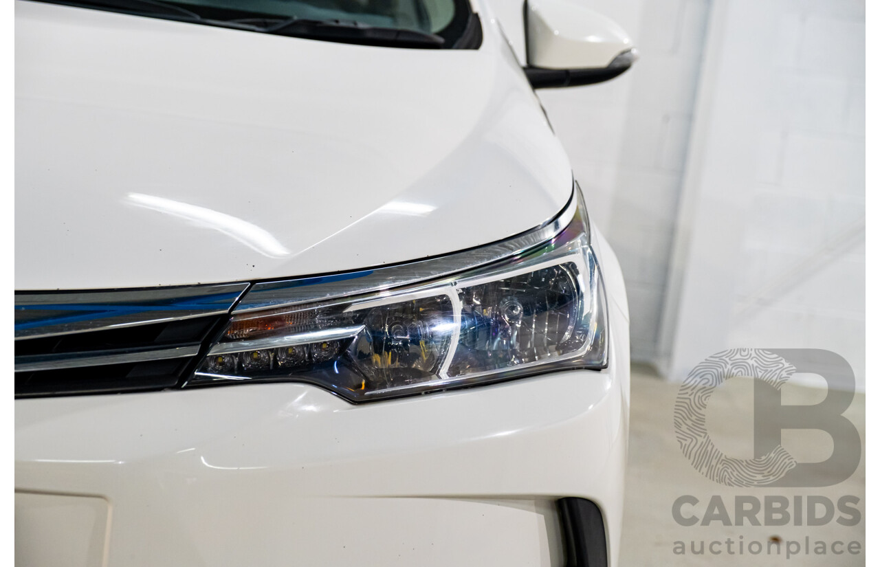 10/2017 Toyota Corolla Ascent ZRE172R 4d Sedan White 1.8L