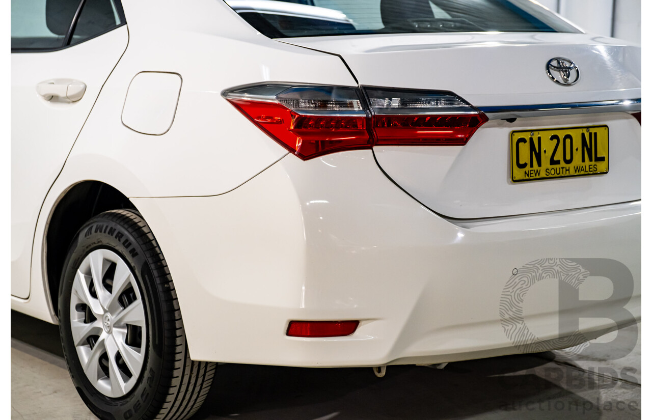 10/2017 Toyota Corolla Ascent ZRE172R 4d Sedan White 1.8L