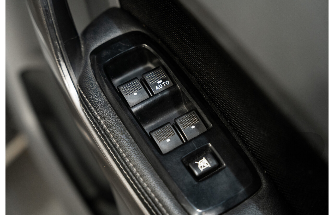 01/2016 Ford Ranger XLT 3.2 (4x4) PX MKII 4d Dual Cab Utility Ignot Silver Metallic Turbo Diesel 3.2L