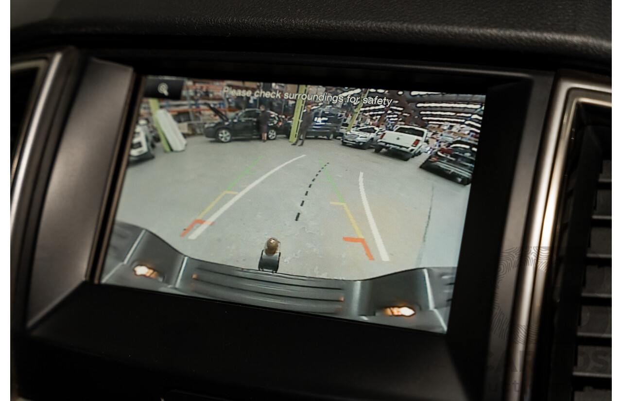 01/2016 Ford Ranger XLT 3.2 (4x4) PX MKII 4d Dual Cab Utility Ignot Silver Metallic Turbo Diesel 3.2L