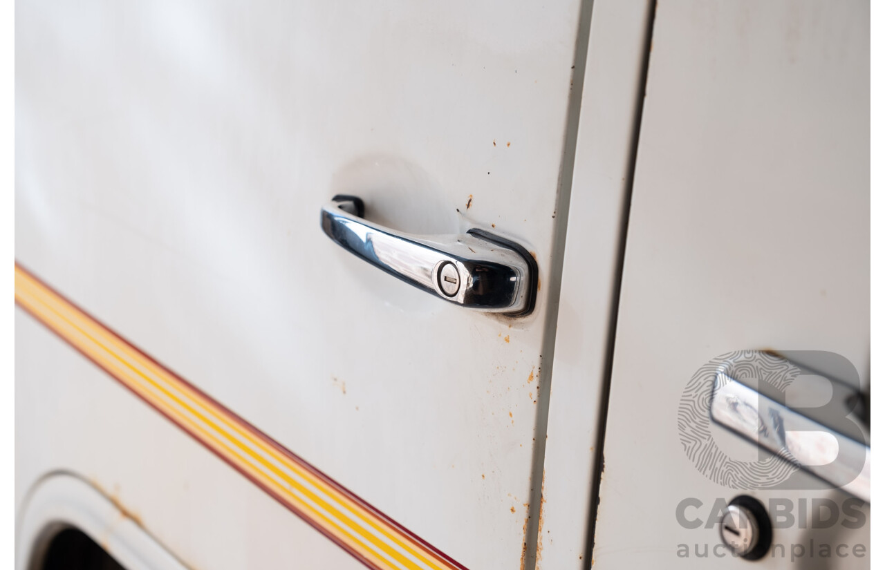 6/1978 Volkswagen Kombi Type 2 T2 Transporter 2d Camper Van White 2.0L