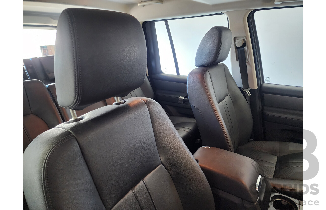 11/2011 Land Rover Discovery 4 2.7 TDV6 4x4 MY11 4D Wagon White 2.7L