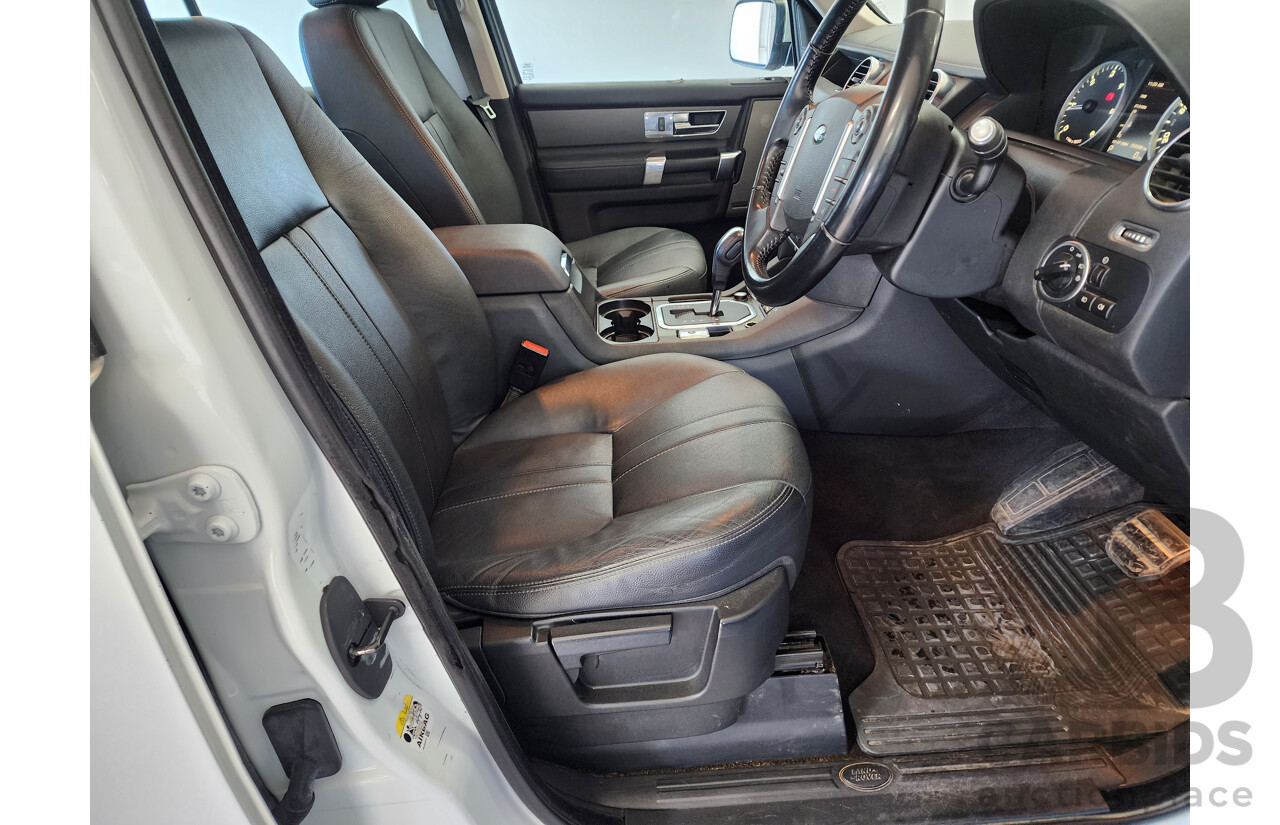 11/2011 Land Rover Discovery 4 2.7 TDV6 4x4 MY11 4D Wagon White 2.7L