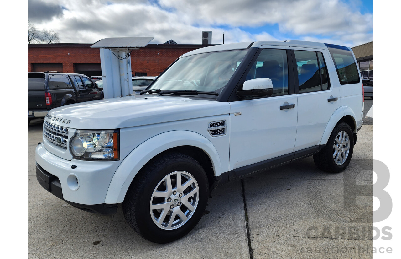 11/2011 Land Rover Discovery 4 2.7 TDV6 4x4 MY11 4D Wagon White 2.7L