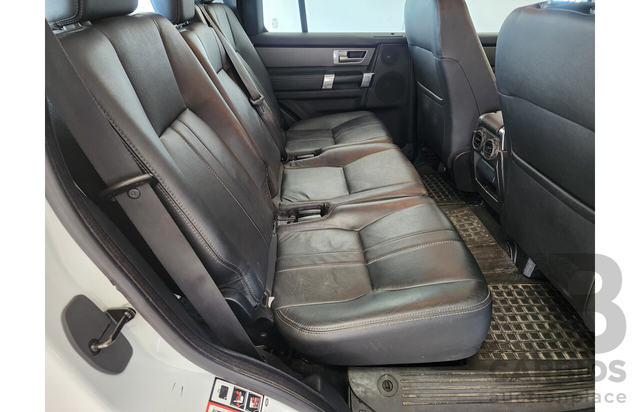 11/2011 Land Rover Discovery 4 2.7 TDV6 4x4 MY11 4D Wagon White 2.7L