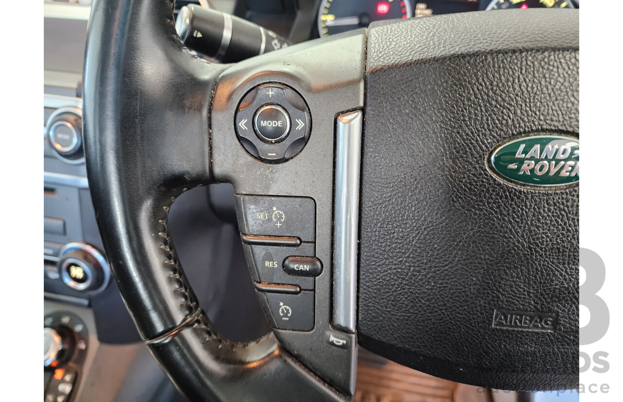 11/2011 Land Rover Discovery 4 2.7 TDV6 4x4 MY11 4D Wagon White 2.7L