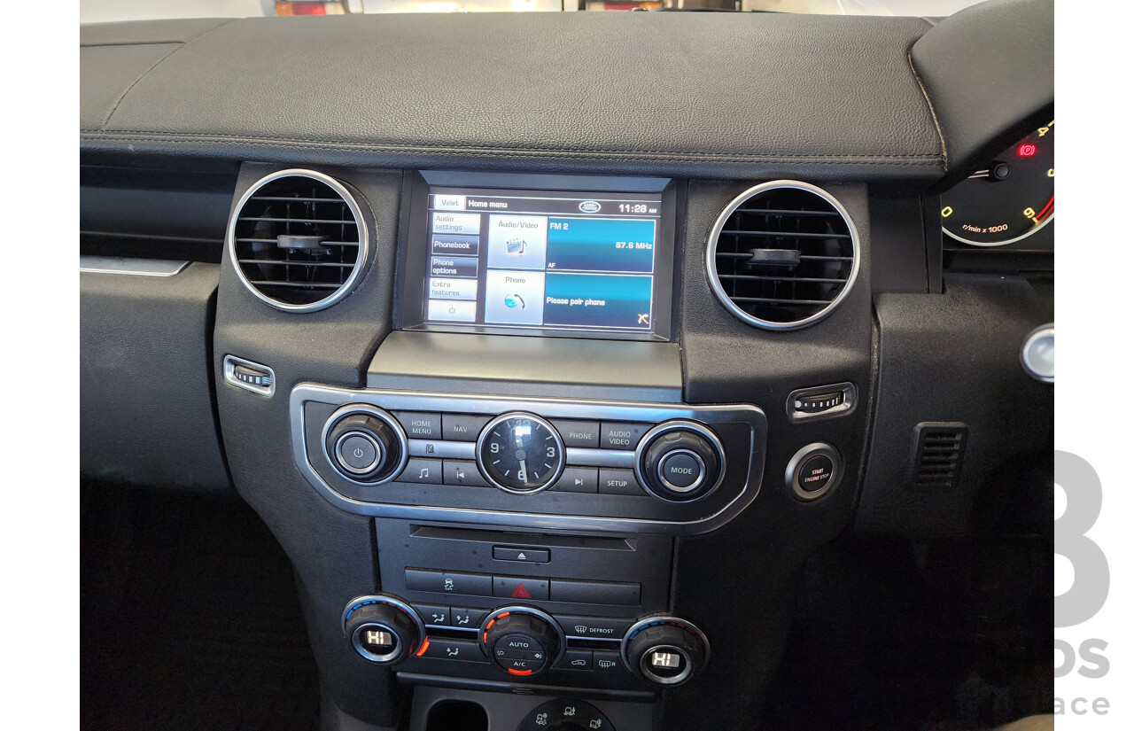 11/2011 Land Rover Discovery 4 2.7 TDV6 4x4 MY11 4D Wagon White 2.7L