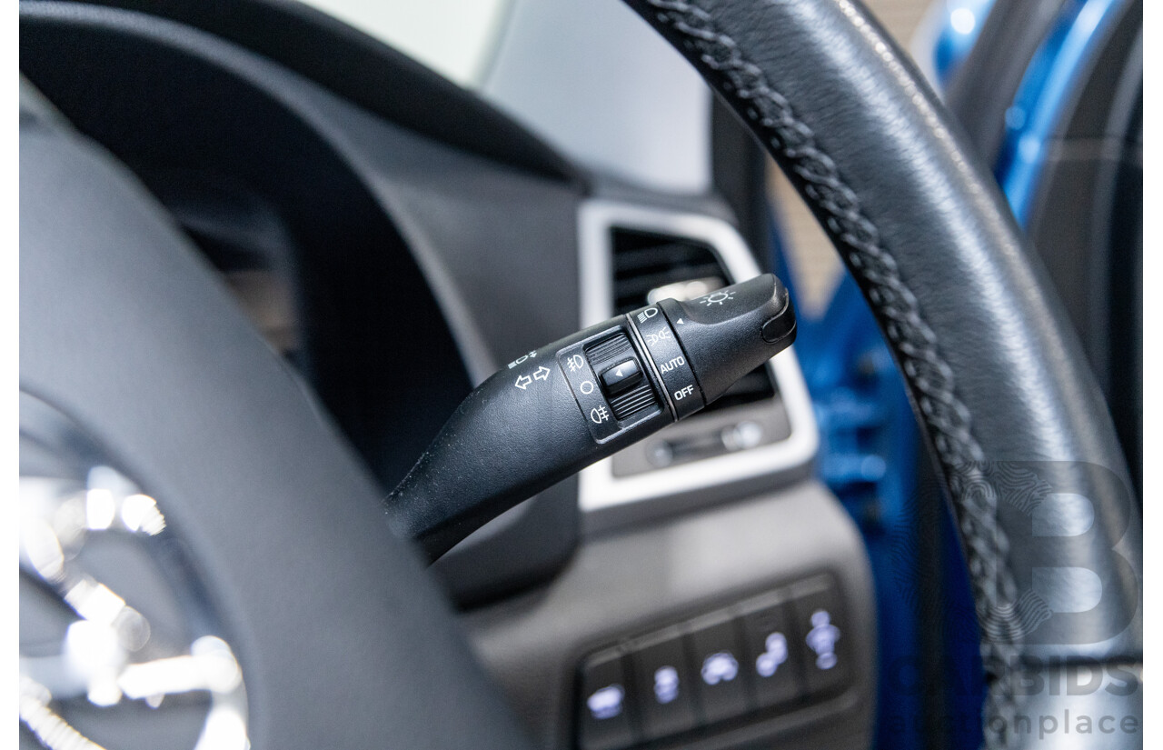 10/2015 Hyundai Tucson Highlander (AWD) TLE 4d Wagon Ara Blue Metallic Turbo Diesel 2.0L