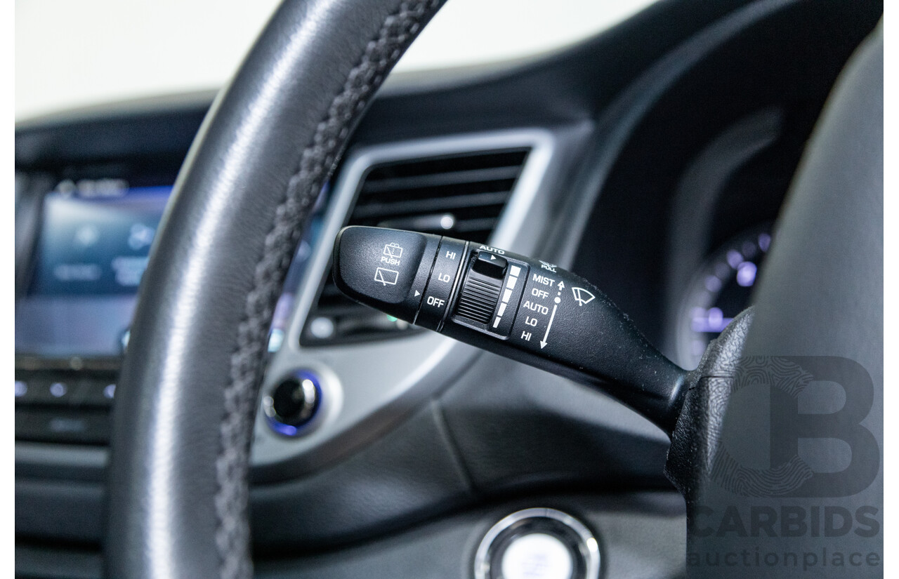 10/2015 Hyundai Tucson Highlander (AWD) TLE 4d Wagon Ara Blue Metallic Turbo Diesel 2.0L