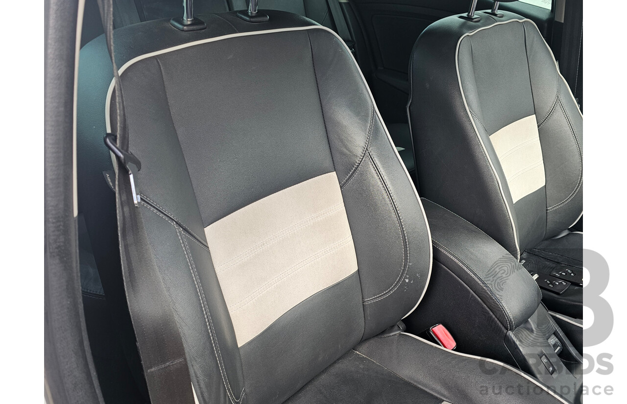 7/2013 Renault Megane Privilege B95 5d Hatchback White 1.5L