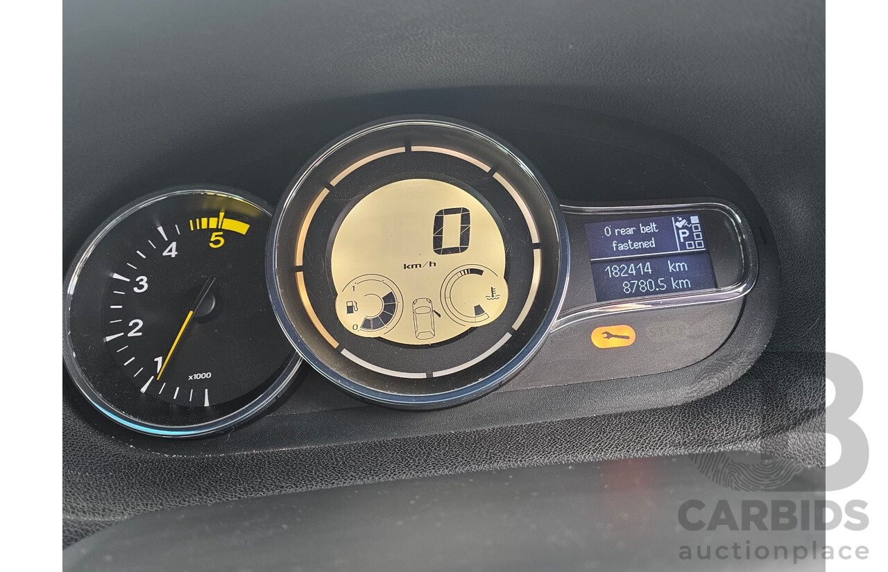 7/2013 Renault Megane Privilege B95 5d Hatchback White 1.5L