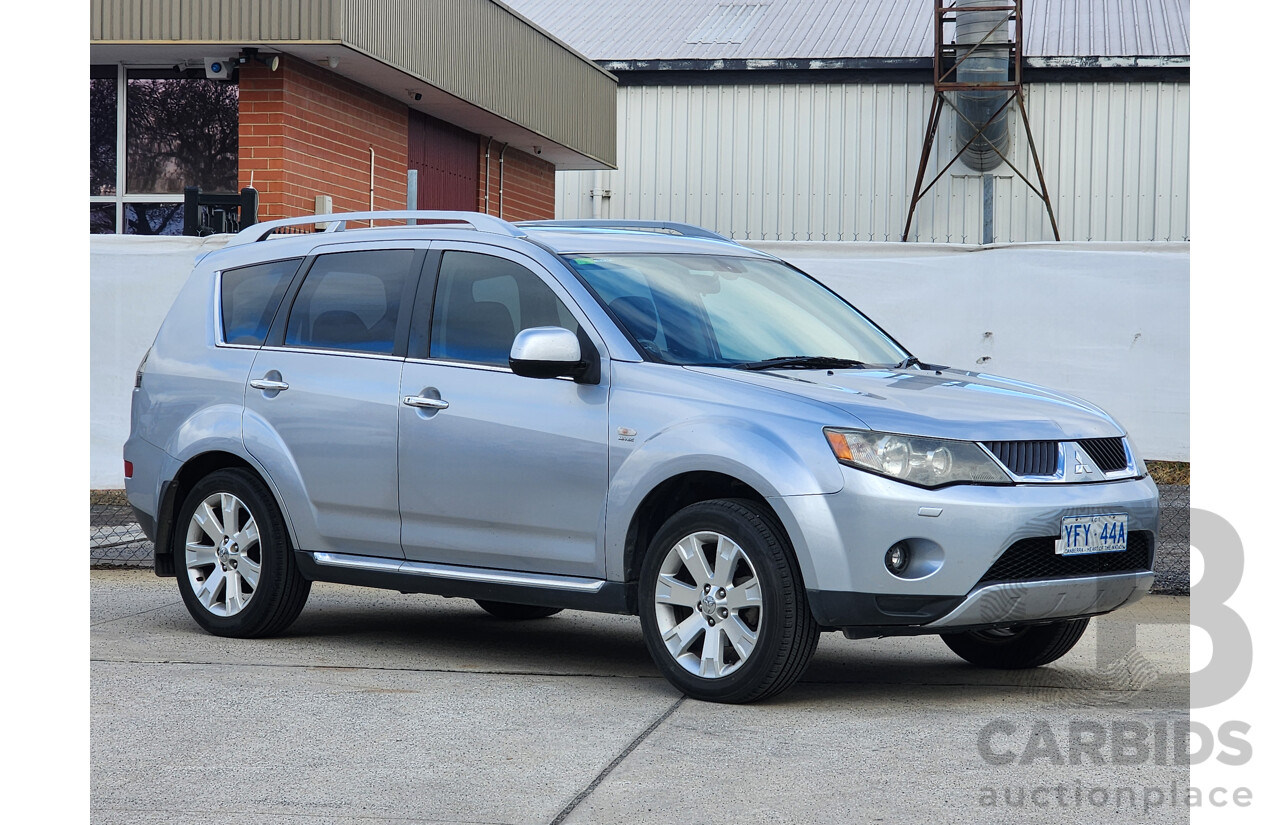 11/2008 Mitsubishi Outlander XLS LUXURY (7 SEAT) 4x4 ZG MY09 4D Wagon Silver 2.4L