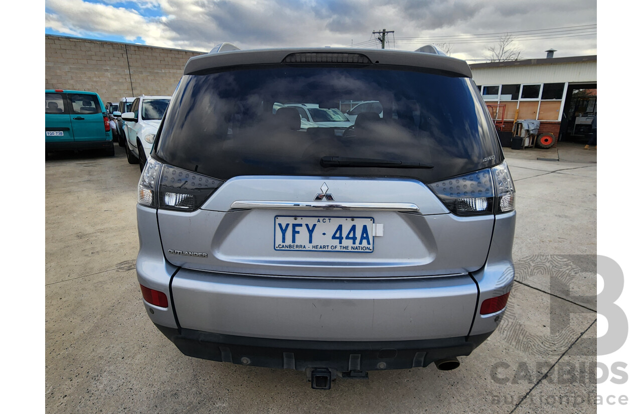 11/2008 Mitsubishi Outlander XLS LUXURY (7 SEAT) 4x4 ZG MY09 4D Wagon Silver 2.4L