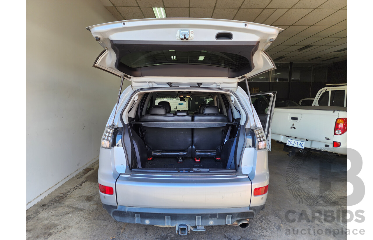 11/2008 Mitsubishi Outlander XLS LUXURY (7 SEAT) 4x4 ZG MY09 4D Wagon Silver 2.4L