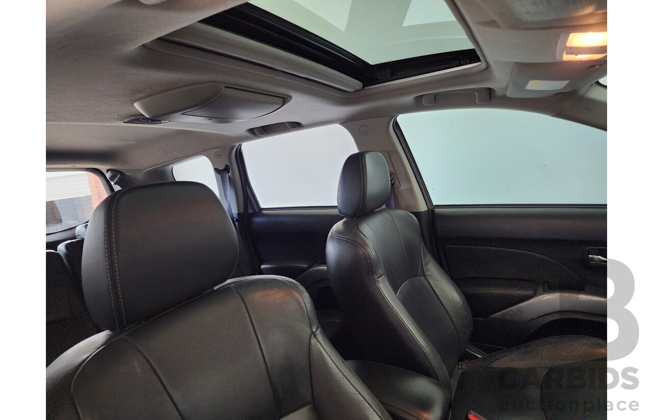 11/2008 Mitsubishi Outlander XLS LUXURY (7 SEAT) 4x4 ZG MY09 4D Wagon Silver 2.4L