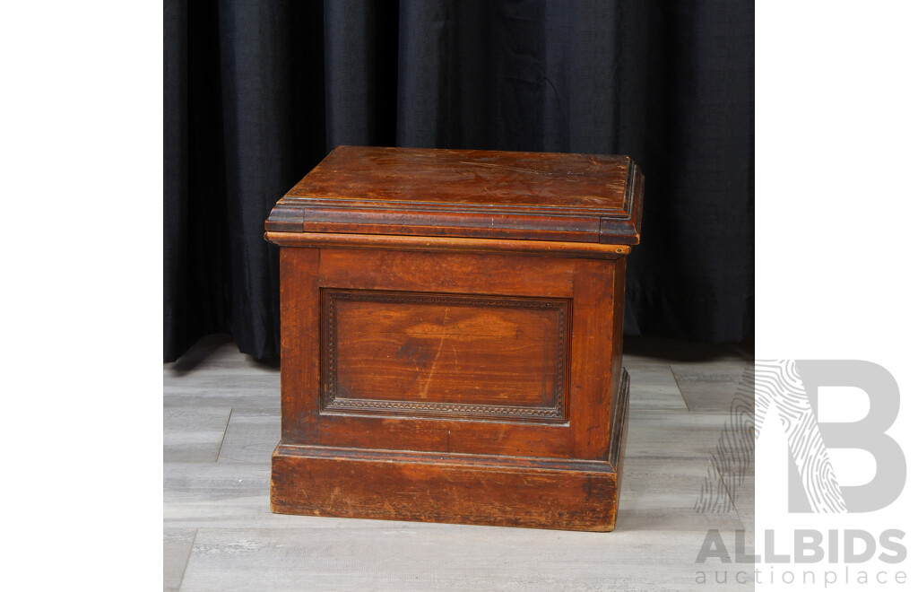 Victorian Mahogany Square Form Commode