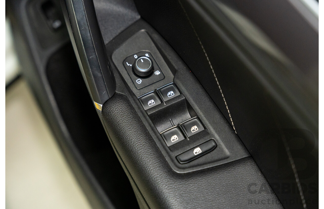 05/2017 Volkswagen Tiguan 140 TDI Highline R-Line 4Motion (AWD) 5NA 4d Wagon Pure White Turbo Diesel 2.0L