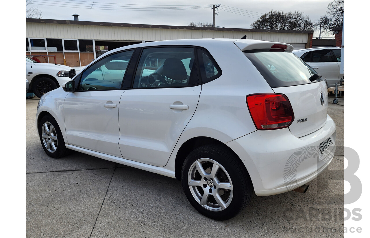 11/2010 Volkswagen Polo 77 TSI COMFORTLINE FWD 6R 5D Hatchback White 1.2L