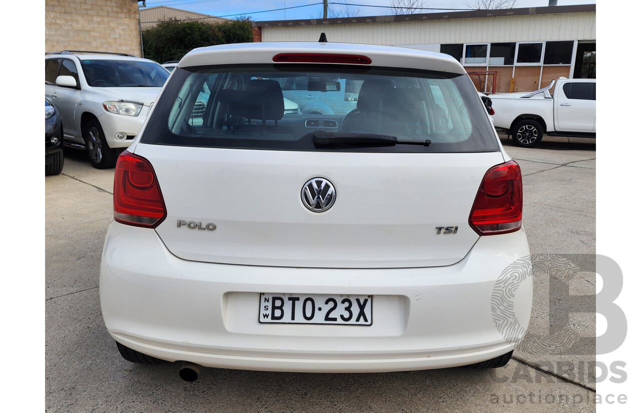 11/2010 Volkswagen Polo 77 TSI COMFORTLINE FWD 6R 5D Hatchback White 1.2L