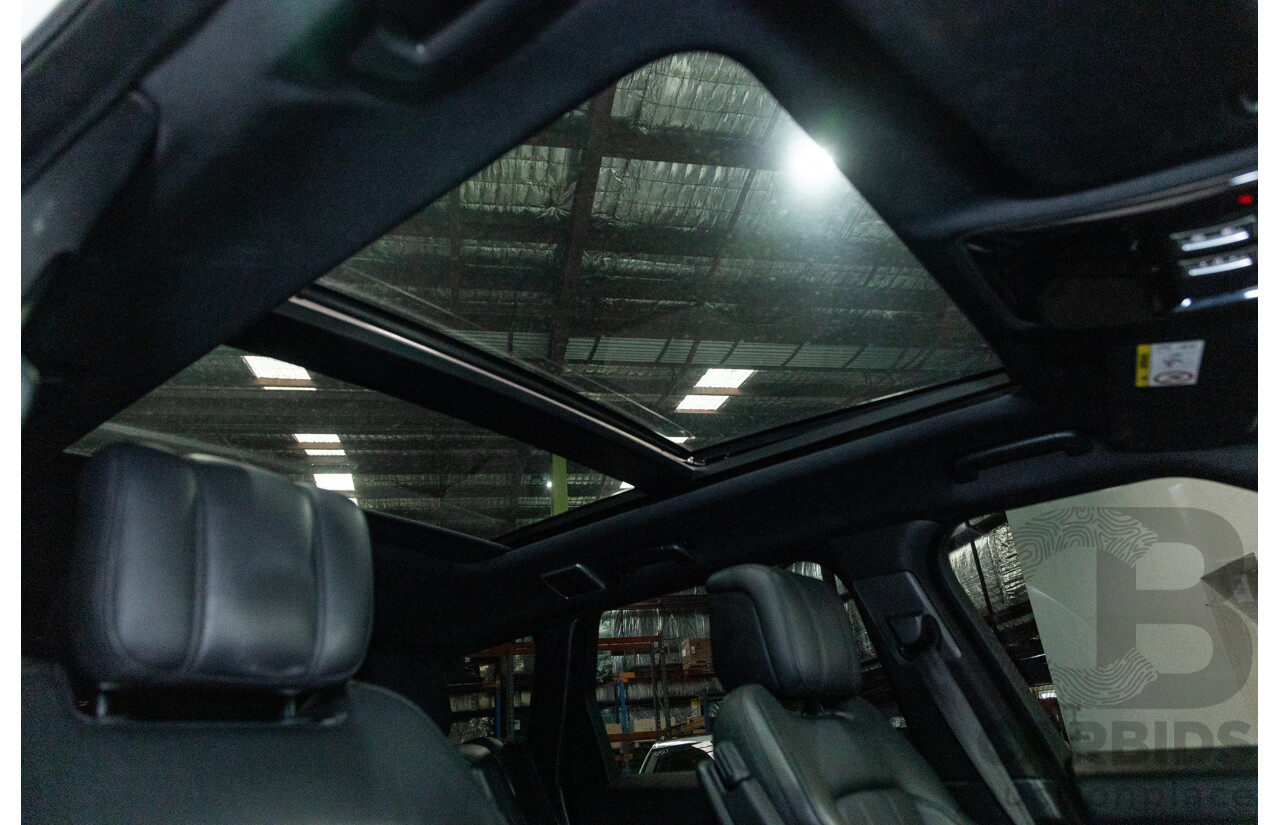 11/2018 Land Rover Range Rover Sport SDV6 SE (4x4) MY19 4d Wagon Polaris White Twin Turbo Diesel 3.0L