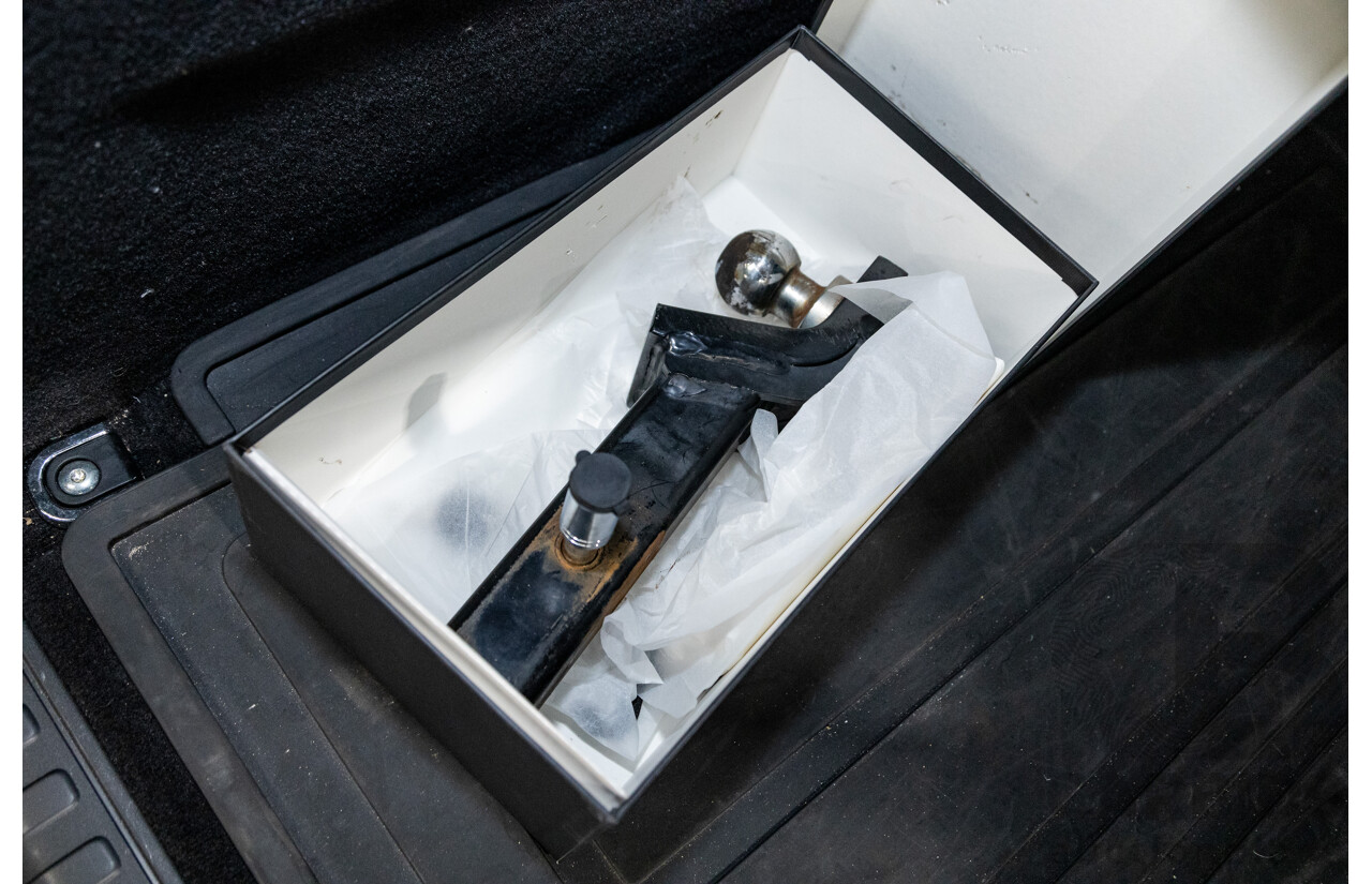 11/2018 Land Rover Range Rover Sport SDV6 SE (4x4) MY19 4d Wagon Polaris White Twin Turbo Diesel 3.0L