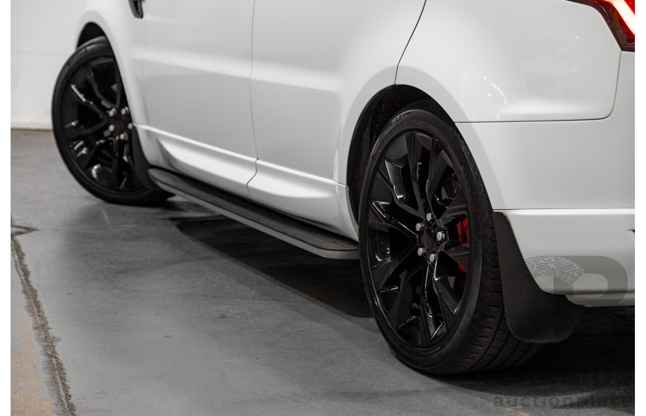 11/2018 Land Rover Range Rover Sport SDV6 SE (4x4) MY19 4d Wagon Polaris White Twin Turbo Diesel 3.0L