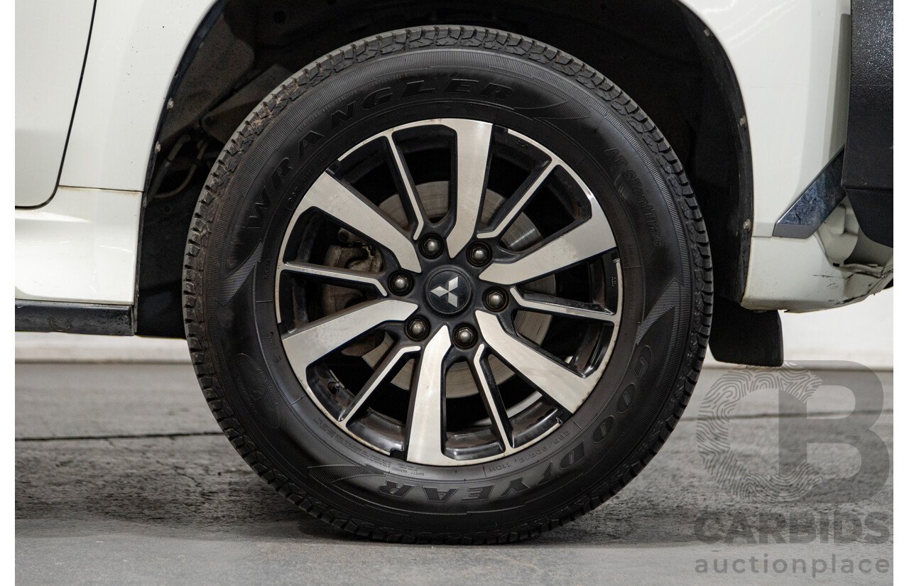 06/2016 Mitsubishi Pajero Sport GLS (4x4) MY16 QE 4d Wagon White Turbo Diesel 2.4L - 7 Seater