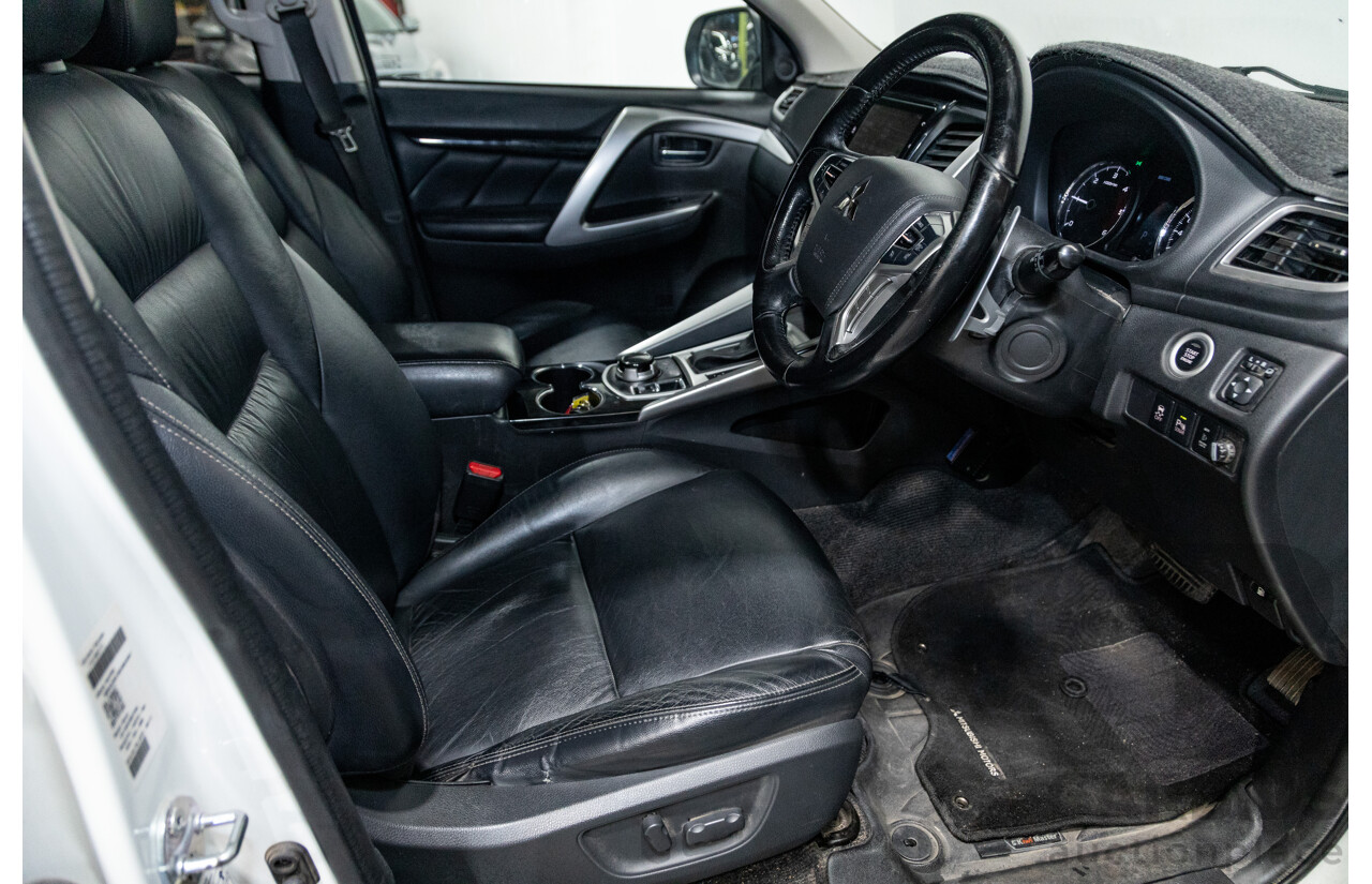 06/2016 Mitsubishi Pajero Sport GLS (4x4) MY16 QE 4d Wagon White Turbo Diesel 2.4L - 7 Seater