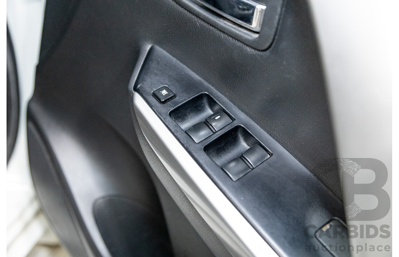 06/2016 Mitsubishi Pajero Sport GLS (4x4) MY16 QE 4d Wagon White Turbo Diesel 2.4L - 7 Seater