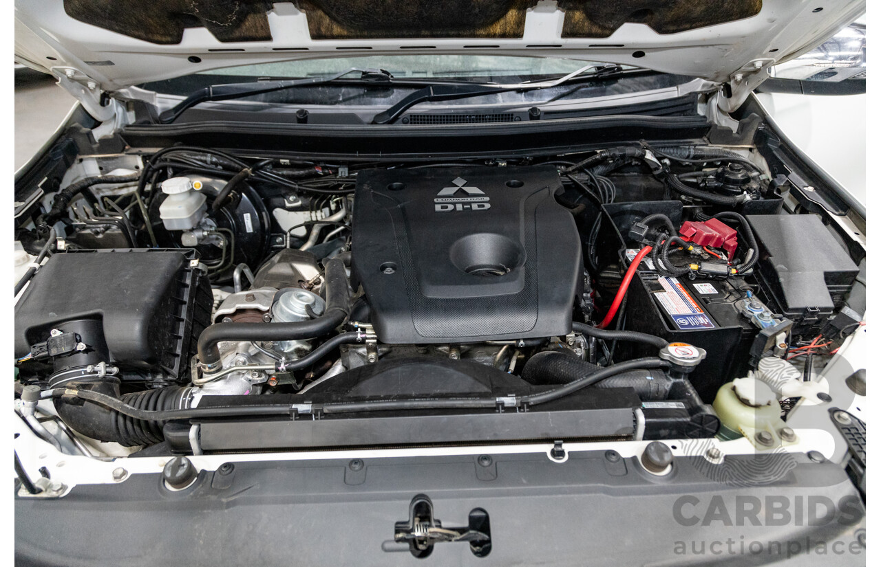 06/2016 Mitsubishi Pajero Sport GLS (4x4) MY16 QE 4d Wagon White Turbo Diesel 2.4L - 7 Seater