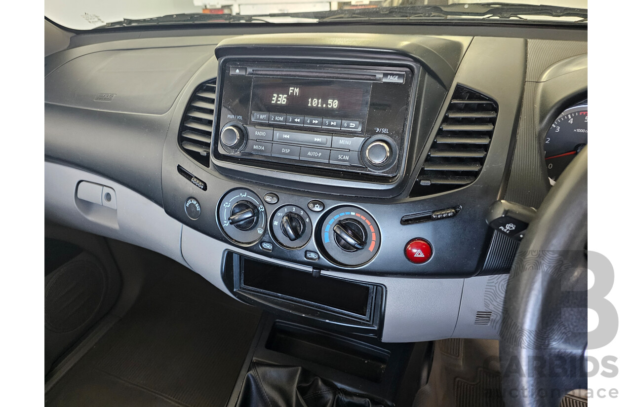 5/2014 Mitsubishi Triton GLX (4x4) MN MY14 UPDATE Double Cab Utility Black 2.5L