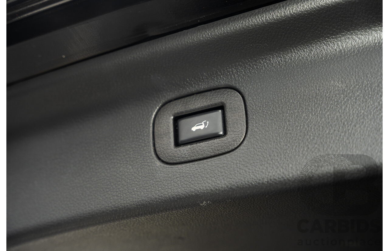 07/2010 Nissan Elgrand Highway Star Premium PE52 4d Wagon Metallic Black V6 3.5L - 7 Seater - Used Import