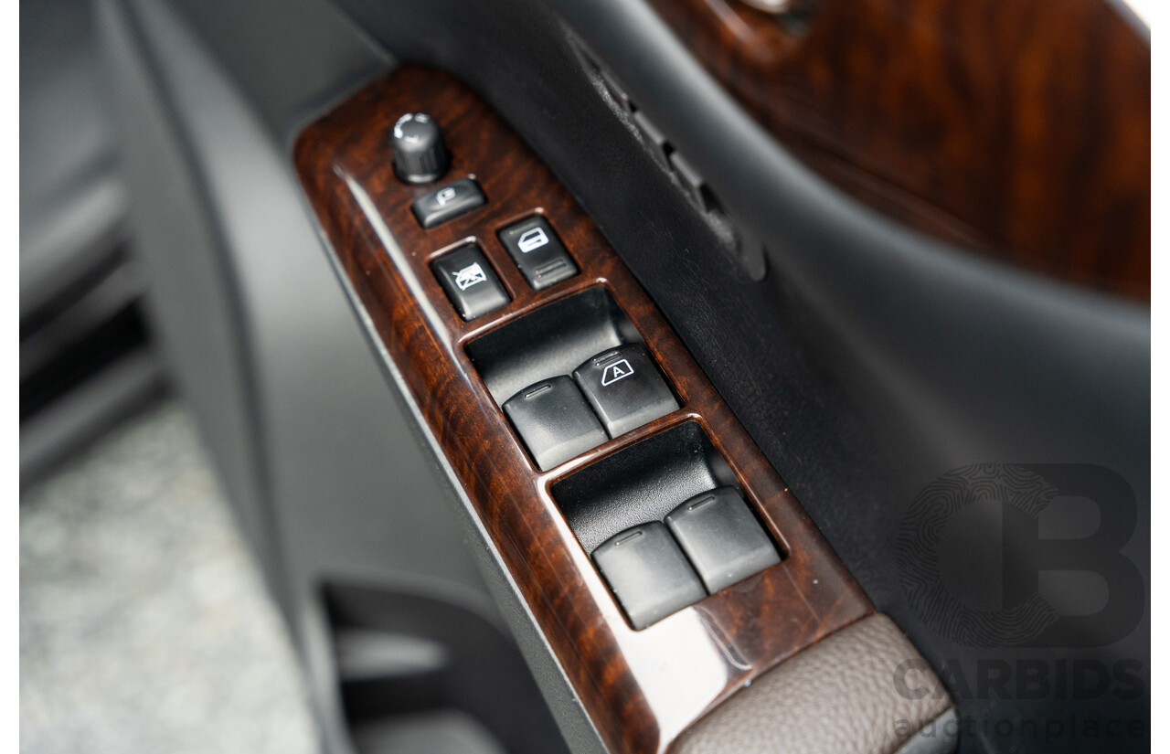 07/2010 Nissan Elgrand Highway Star Premium PE52 4d Wagon Metallic Black V6 3.5L - 7 Seater - Used Import