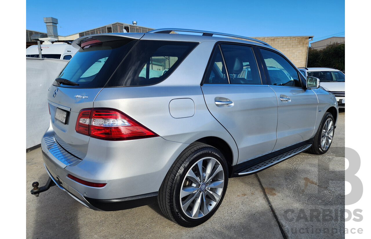 05/2012 Mercedes-Benz Ml 350CDI BLUETEC (4x4) AWD 166 4D Wagon Silver 3.0L