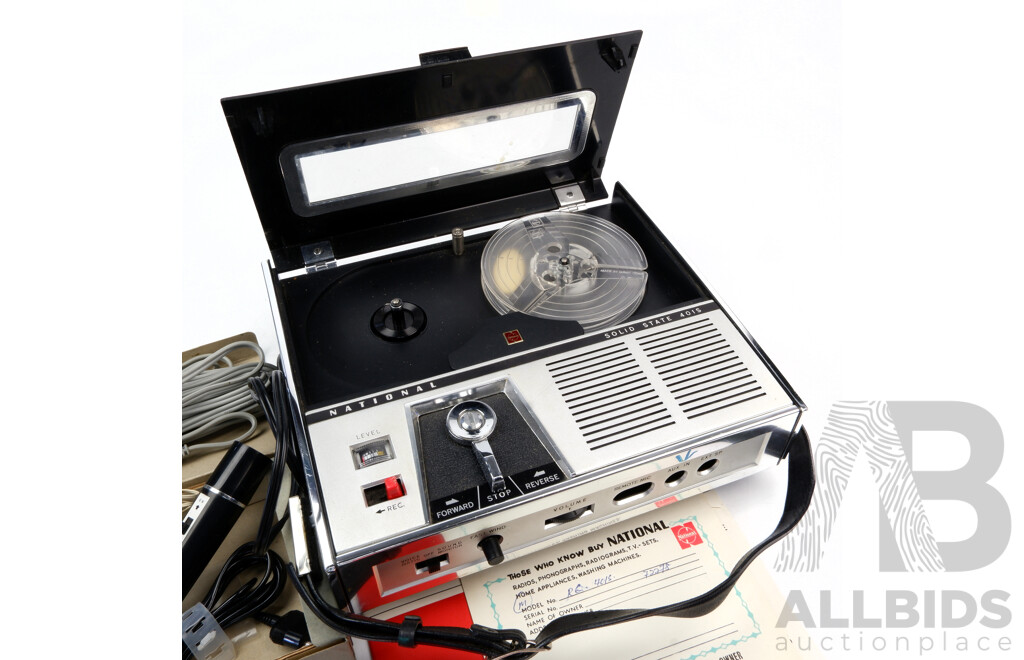 Vintage Japanese National Solid State AC Battery Tape Recorder RQ 401S in Original Box