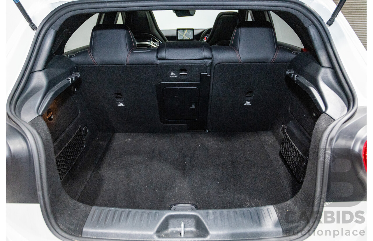 03/2017 Mercedes Benz A45 AMG (AWD) 176 4d Hatchback Calcite White Turbo 2.0L