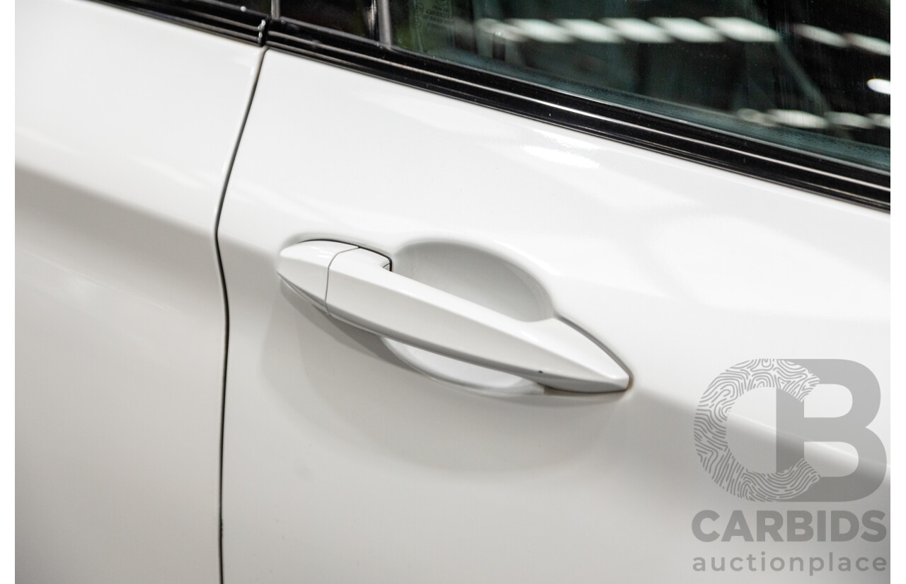 11/2015 BMW X5 Xdrive 30d (AWD) M-Sport Pack F15 MY15 4d Wagon Mineral White Metallic Turbo Diesel 3.0L - 7 Seater