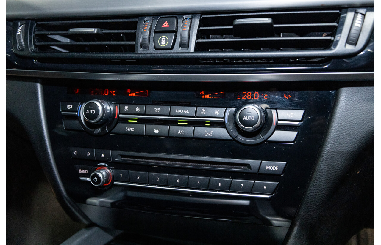 11/2015 BMW X5 Xdrive 30d (AWD) M-Sport Pack F15 MY15 4d Wagon Mineral White Metallic Turbo Diesel 3.0L - 7 Seater