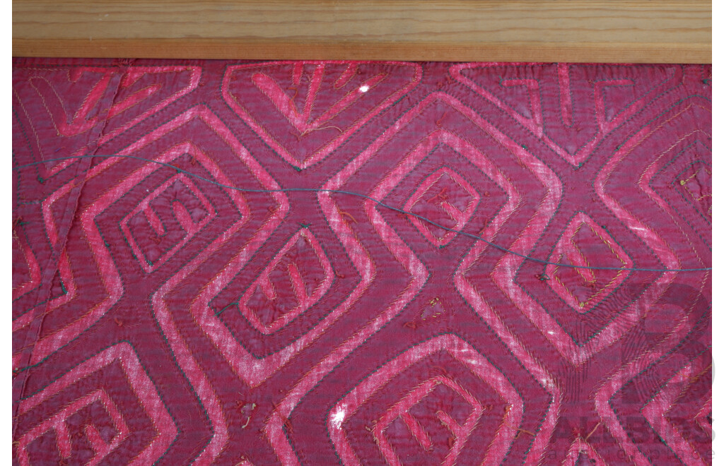 Artist Unknown, (Panama), Abstract Maze, Vintage Panamanian Mola, Cloth and Thread, 47 x 57 cm (frame)